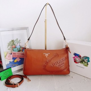 프** 고급 유진 불박크로스백 브라운