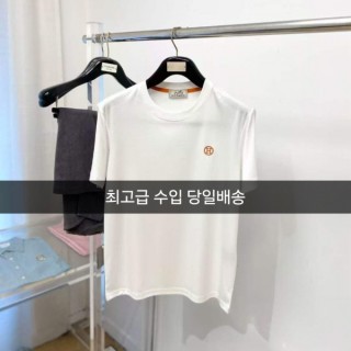 HM. 홀. 자수 반팔