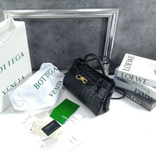 보** 스몰 E/W 안디아모 ㅡ블랙